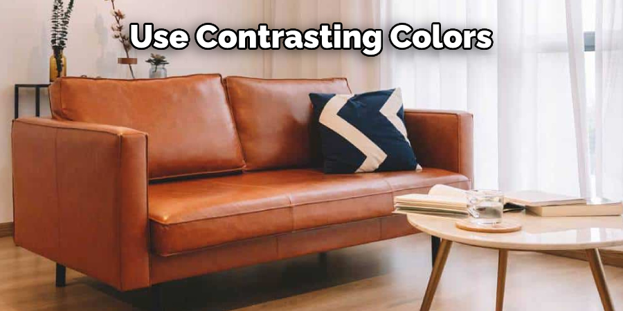 Use Contrasting Colors 