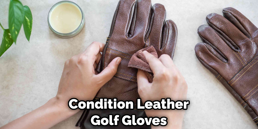 Condition Leather Golf Gloves