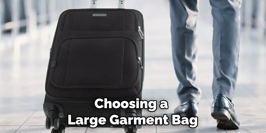Choosing a Large Garment Bag