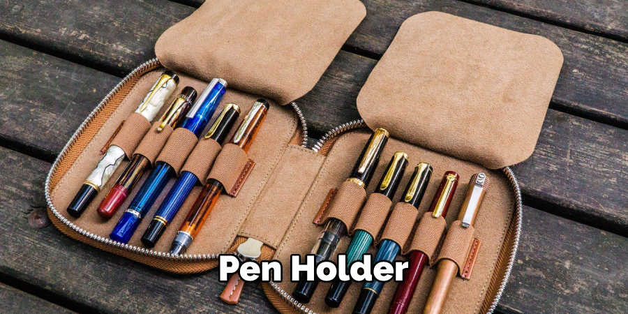 Pen Holder
