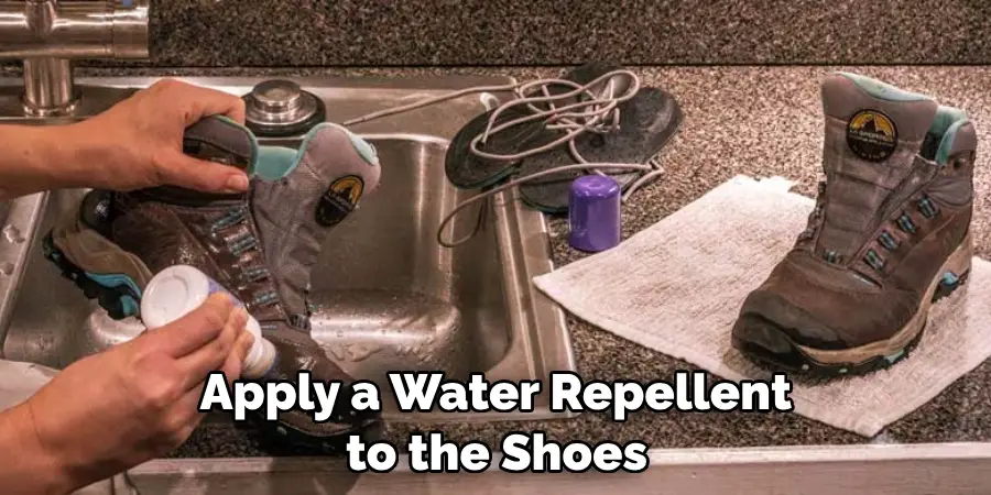  Apply a Water Repellent to the Shoes