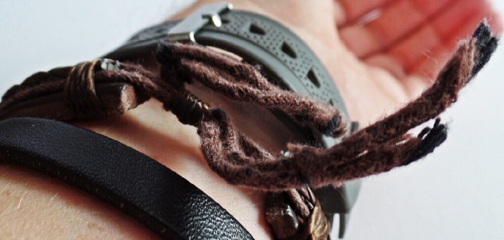 How to Shrink Leather Bracelet