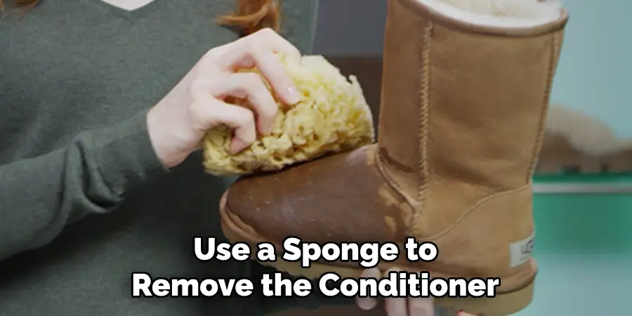 Use a Sponge to Remove the Conditioner