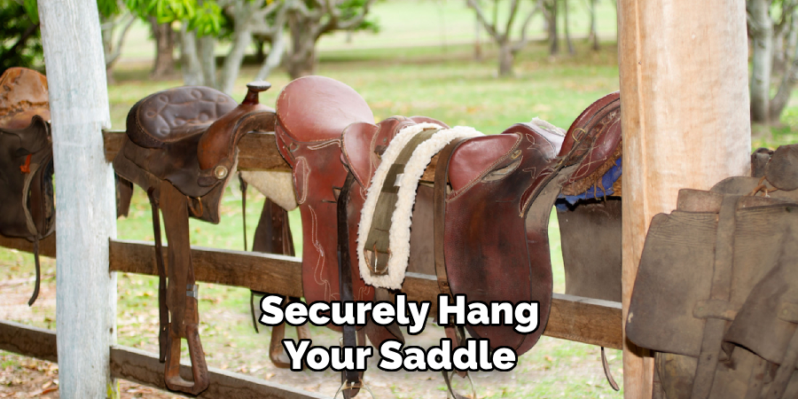 Securely Hang Your Saddle