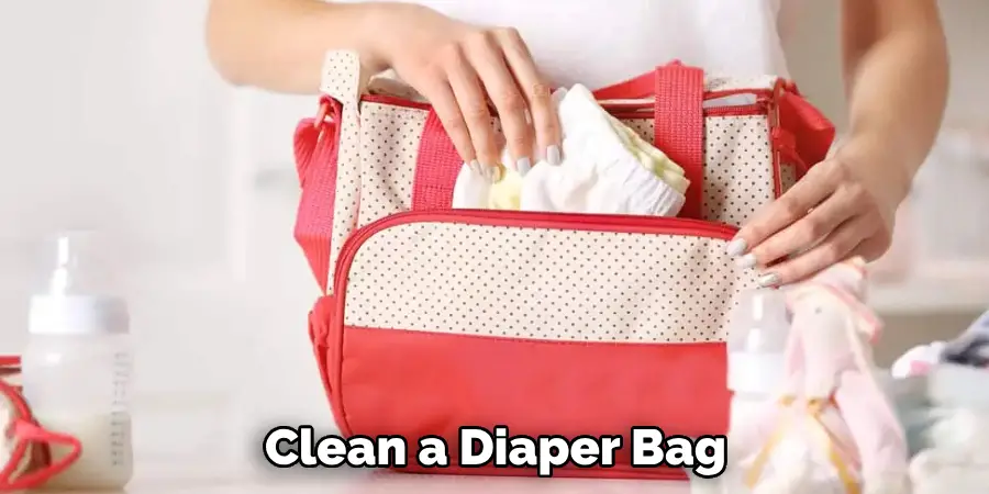 Clean a Diaper Bag