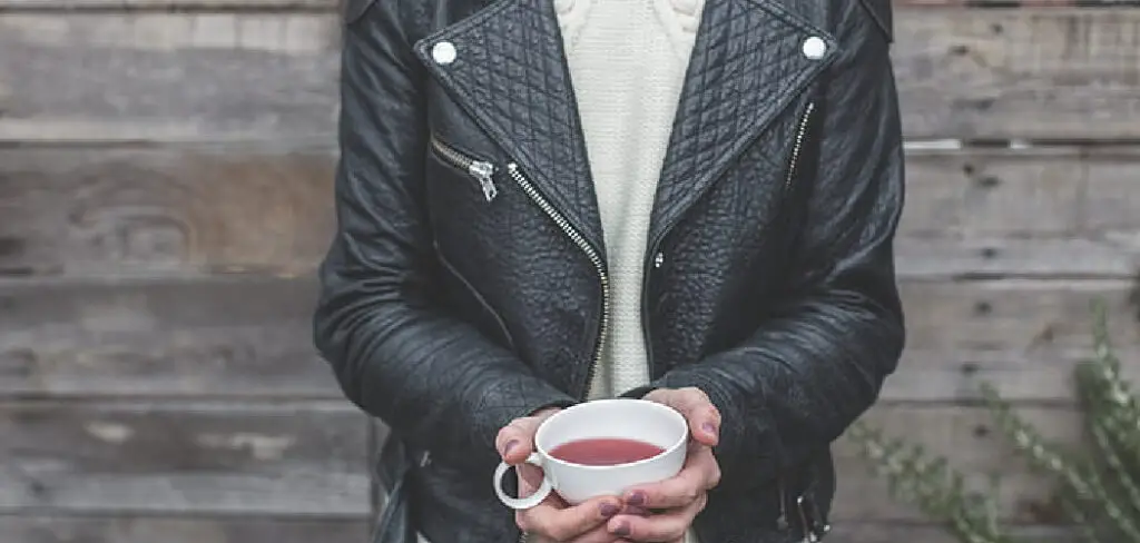 How to Wear Leather Coat
