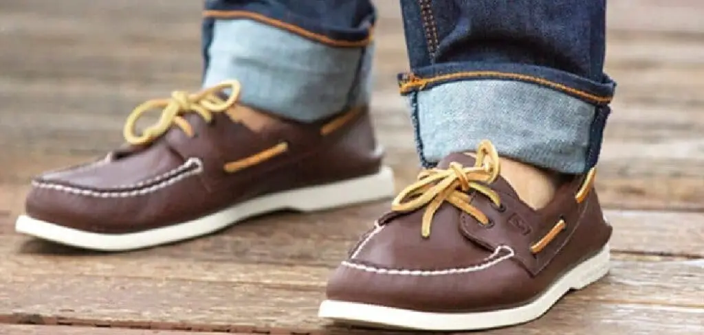 How to Wash Sperry Canvas Shoes With Leather Laces