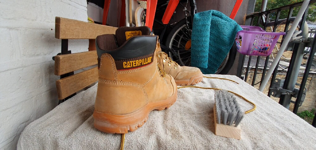 How to Clean Leather Suede