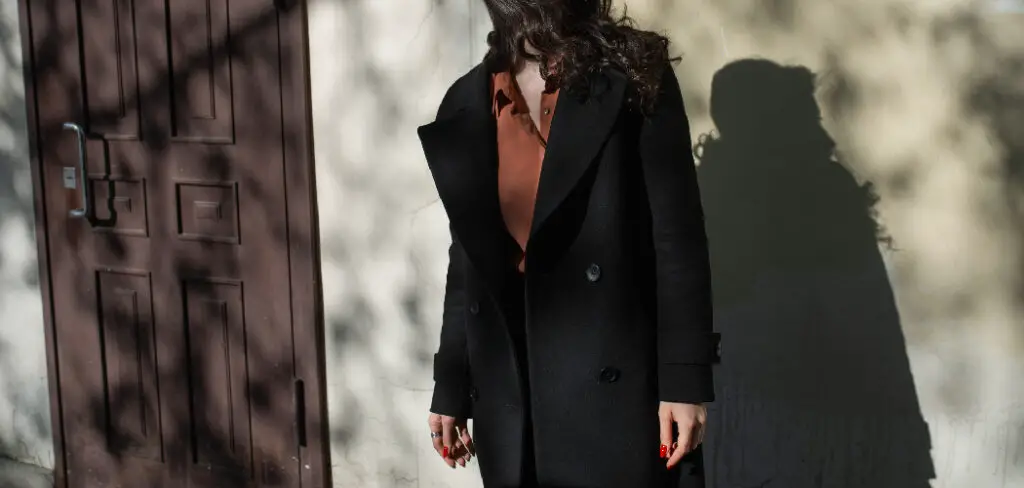 How to Style Black Trench Coat