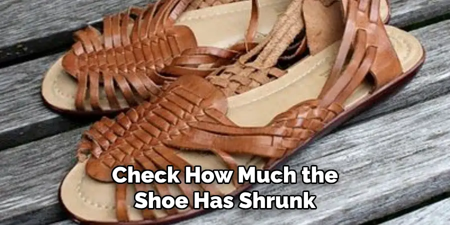 How to Shrink Leather Sandals - 5 Easy Steps (2023)