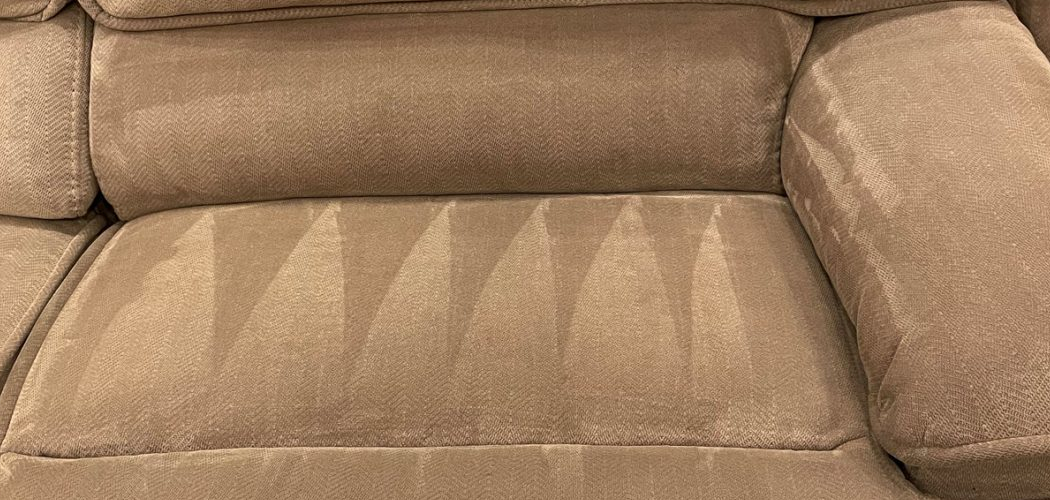 How to Get Mildew Out of Leather